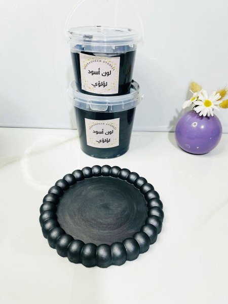 لون لؤلؤي اسود