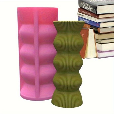 قالب فازة متعرج مخطط